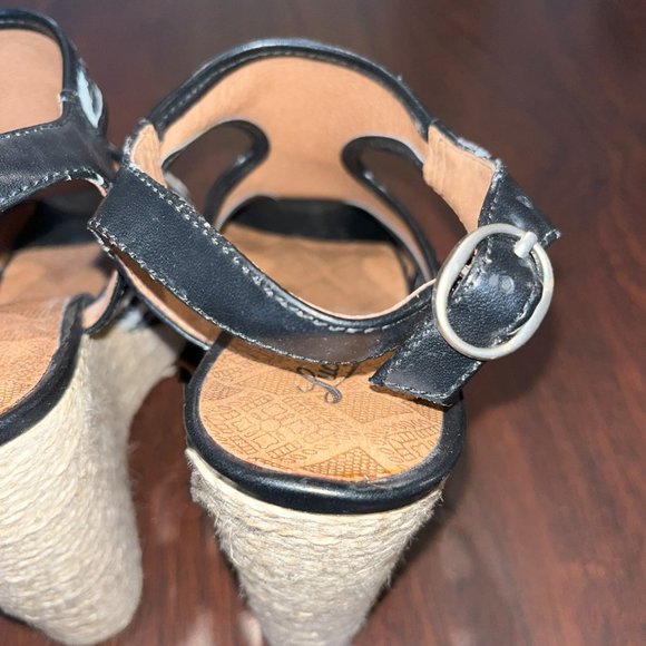 Lucky Brand Black & White Wedge SZ10 - Picture 5 of 5